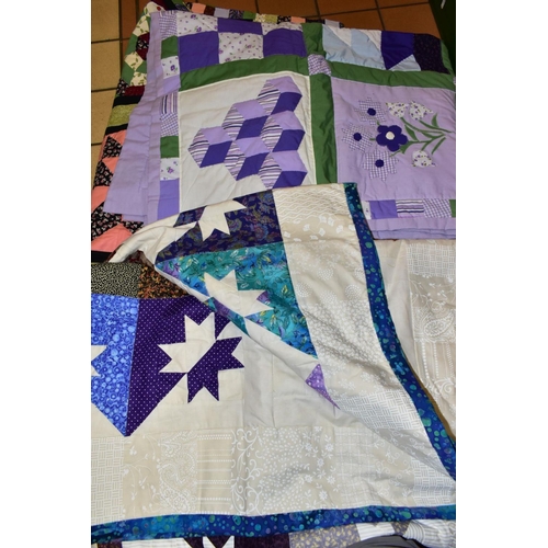 535 - A BOX CONTAINING FIVE MODERN PATCHWORK QUILTS, sizes are  144cm x 110cm (lilac/white), 196cm x 154cm... 