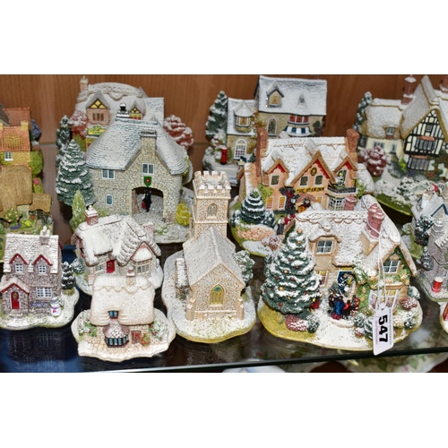 547 - NINETEEN LILLIPUT LANE SCULPTURES, no boxes and deeds, comprising three Christmas Specials The First... 