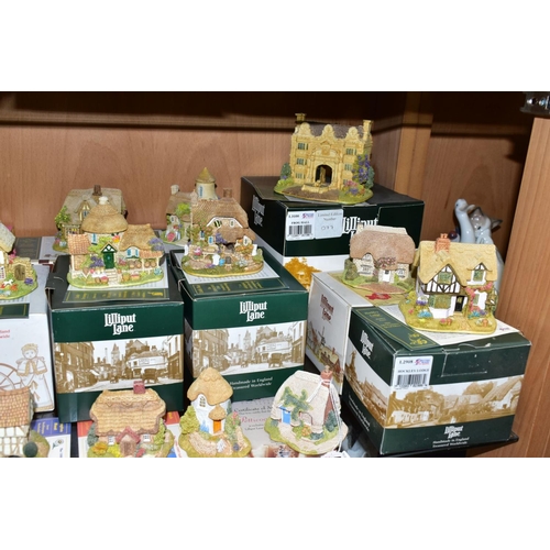 559 - TWENTY THREE LILLIPUT LANE SCULPTURES, seventeen boxed, twenty two with deeds, comprising twenty Sym... 