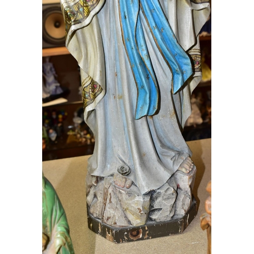 579 - A GROUP OF CHRISTIAN RELIGIOUS STATUES AND ICONS, to include a carved wooden statue of Our Lady of L... 