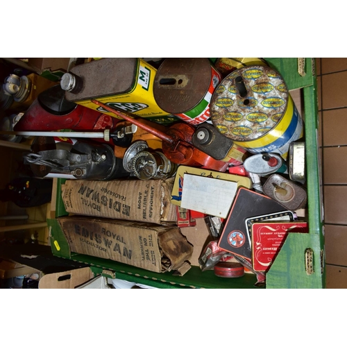 598 - A BOX OF VINTAGE OIL CANS, AUTOMOBILIA AND SUNDRY ITEMS, to include an Esso oil jug, Castrol GTX, We... 