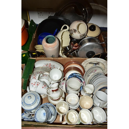 653 - FIVE BOXES AND LOOSE CERAMICS, GLASS AND METALWARES, to include a twenty two piece Poole Pottery Twi... 