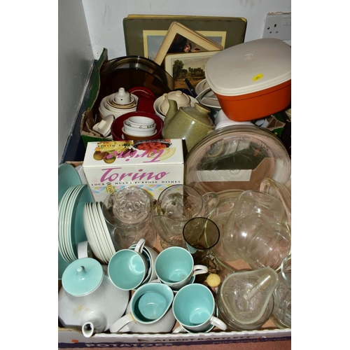 653 - FIVE BOXES AND LOOSE CERAMICS, GLASS AND METALWARES, to include a twenty two piece Poole Pottery Twi... 