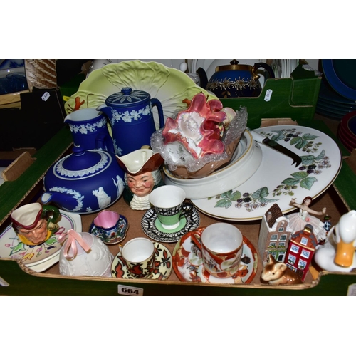 664 - THREE BOXES AND LOOSE CERAMICS AND GLASSWARES, to include a boxed Royal Worcester Silver Viceroy cak... 