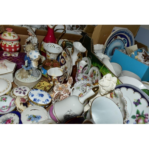 665 - FIVE BOXES OF CERAMICS, to include two large Aynsley Pembroke plates diameter 31cm with a matching c... 