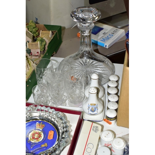 716 - AVIATION AND MARITIME INTEREST ETC, to include Concorde memorabilia - two teacups and saucers, two p... 