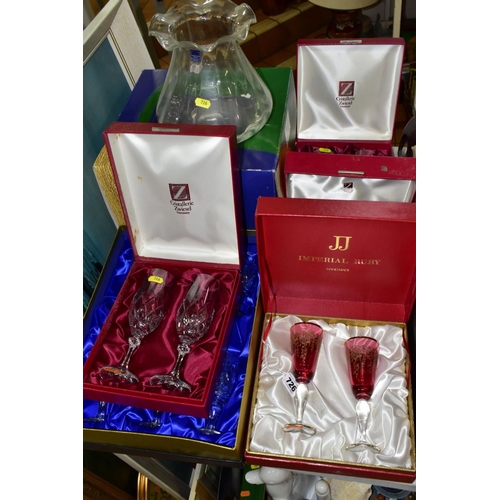 726 - FIVE BOXED SETS OF DRINKING GLASSES AND A BOXED DARTINGTON CRYSTAL 'BOUQUET VASE IN THE FLORABUNDANC... 