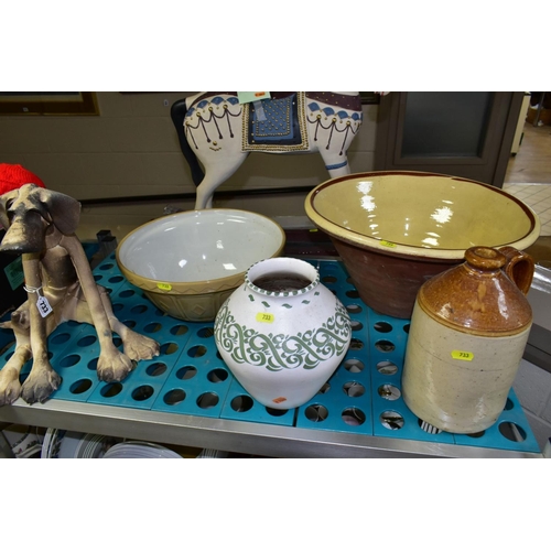 733 - FIVE CERAMIC ITEMS AND A DECORATIVE MODEL ROCKING HORSE, comprising a pottery figure of a seated cha... 