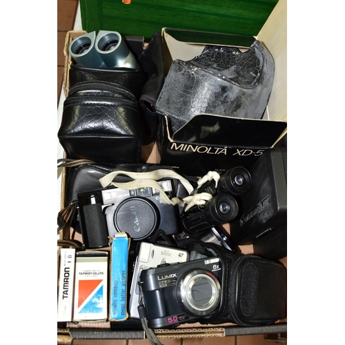 747 - A BOX OF PHOTOGRAPHIC EQUIPMENT AND BINOCULARS, ETC, including a Canon ML film camera, a Canon IXUS ... 