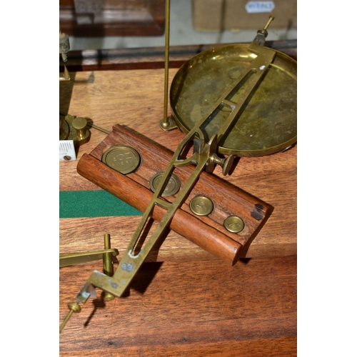 812 - A SET OF APOTHECARY SCALES BY H.L. BECKER OF BRUSSELLS, with a set of Avery weights, housed within a... 