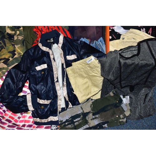 871 - A BOX OF VINTAGE CLOTHING, coats, jackets, jeans, skirts and tops from brands including Moschino Jea... 