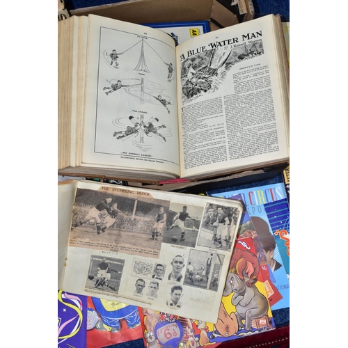 890 - BOOKS & MAGAZINES a collection of Sporting, Miscellaneous and Theatre titles to include FLEISCHER; N... 