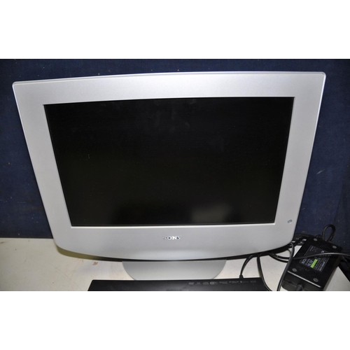 1274 - A SONY 17in TV model No KLV-17HR3 (PAT pass and working) along with a Sony Blu ray player (PAT pass ... 