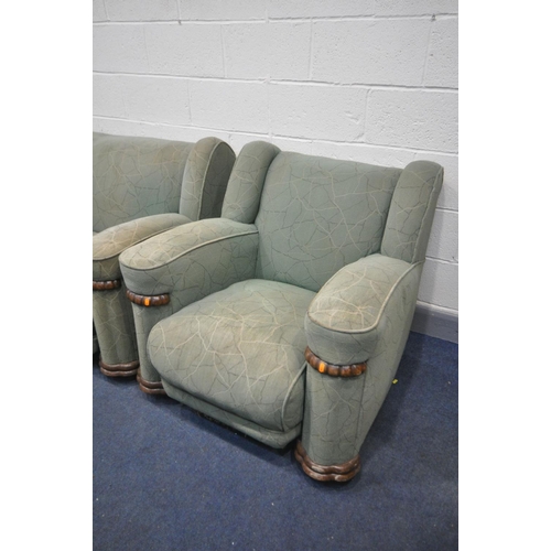 1671 - AN ART DECO THREE PIECE LOUNGE SUITE, with its original veined effect green upholstery, comprising a... 