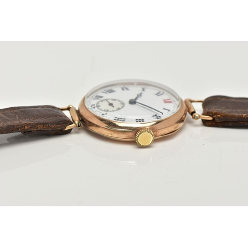 110 - A 9CT GOLD GENTS WRISTWATCH, a hand wound movement, white dial, approximate width 32mm, Roman numera... 