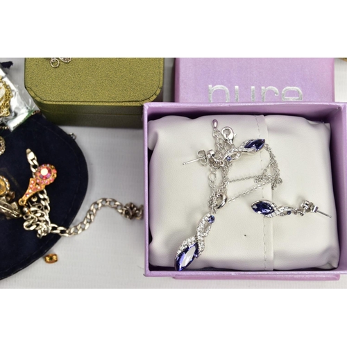 120 - A BOX OF ASSORTED ITEMS, to include a box watch with two ladies fashion wristwatches, a boxed set of... 