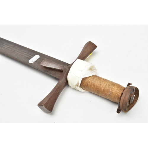199 - A MEDIEVAL STYLE SWORD, POSSIBLY EUROPEAN IN MANUFACTURE IN THE KASKARAS STYLE, the blade is approxi... 