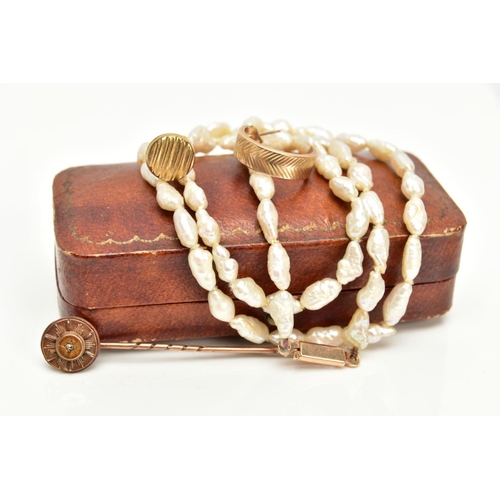 83 - A 9CT GOLD EARRING, YELLOW METAL STICK PIN AND OTHER JEWELLERY ITEMS, a circular stud earring fitted... 