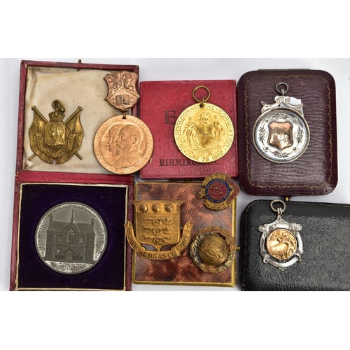 93 - AN ASSORTMENT OF MEDALLIONS AND COINS, to include a silver medallion, signed 'Lozells.s.c snooker ha... 