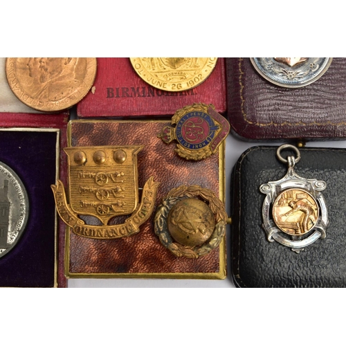 93 - AN ASSORTMENT OF MEDALLIONS AND COINS, to include a silver medallion, signed 'Lozells.s.c snooker ha... 