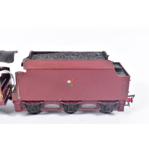 16 - A BOXED HORNBY DUBLO DUCHESS CLASS LOCOMOTIVE, 'City of London' No.46245, B.R. lined maroon livery (... 