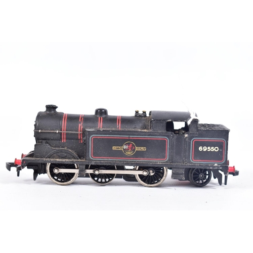 17 - FOUR BOXED HORNBY DUBLO CLASS N2 TANK LOCOMOTIVES, No.69550 (2217/L17), 2 x  No.69567 (EDL17), all i... 