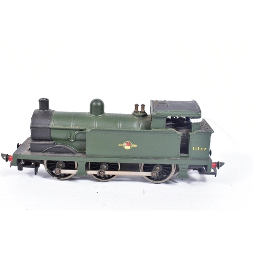 19 - FOUR BOXED HORNBY DUBLO CLASS R1 TANK LOCOMOTIVES, 3 x No.31340, B.R. green livery (2207) and repain... 