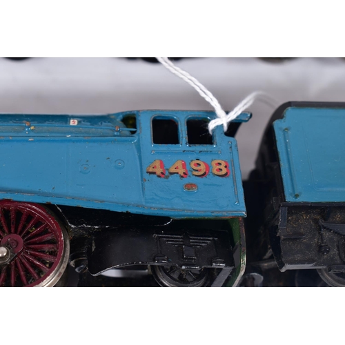 2 - TWO BOXED HORNBY DUBLO A4 CLASS LOCOMOTIVES, 'Sir Nigel Gresley' No.4498, L.N.E.R. blue livery (L11)... 