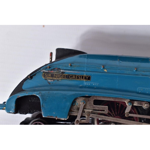 2 - TWO BOXED HORNBY DUBLO A4 CLASS LOCOMOTIVES, 'Sir Nigel Gresley' No.4498, L.N.E.R. blue livery (L11)... 