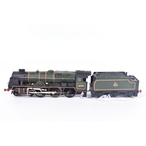 21 - THREE BOXED AIRFIX GMR OO GAUGE REBUILT ROYAL SCOT CLASS LOCOMOTIVES, all have been repainted or ren... 