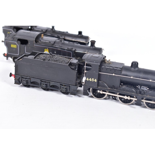 26 - FOUR BOXED AIRFIX OO GAUGE LOCOMOTIVES, all in playworn condition, 2 x class 4F No.4454, black liver... 