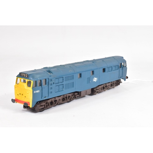 35 - FOUR BOXED AIRFIX & HORNBY OO GAUGE LOCOMOTIVES, 3x Airfix class 31 No.D5531, B.R. green livery  (54... 