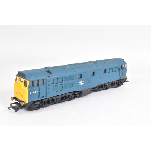 35 - FOUR BOXED AIRFIX & HORNBY OO GAUGE LOCOMOTIVES, 3x Airfix class 31 No.D5531, B.R. green livery  (54... 