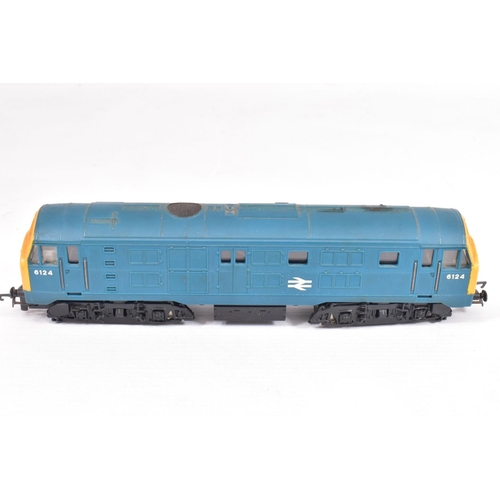 36 - FOUR BOXED HORNBY RAILWAYS OO GAUGE LOCOMOTIVES, class 25 No. 25 247 (R068), class 29 No.29 024 (R08... 