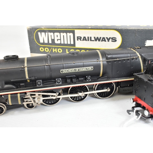 44 - A BOXED WRENN OO GAUGE DUCHESS CLASS LOCOMOTIVE, 'Duchess of Hamilton' No.6229, L.M.S. lined black l... 