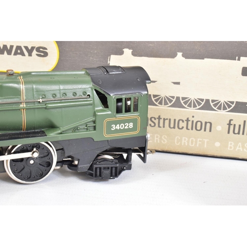 45 - A BOXED WRENN OO GAUGE REBUILT BULLIED PACIFIC CLASS LOCOMOTIVE, 'EDDYSTONE' No.34028, B.R. lined gr... 