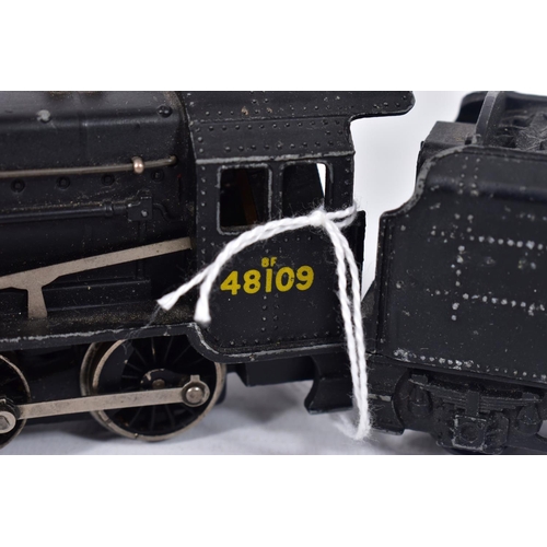 5 - A BOXED HORNBY DUBLO CLASS 8F LOCOMOTIVE, No.48109, B.R. black livery (2225), playworn condition wit... 