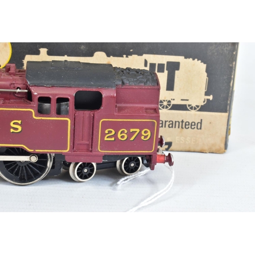 54 - TWO BOXED WRENN OO GAUGE L.M.S. TANK LOCOMOTIVES, class 4MT No.2679 (W2219), class N2 No.2274 (W2214... 