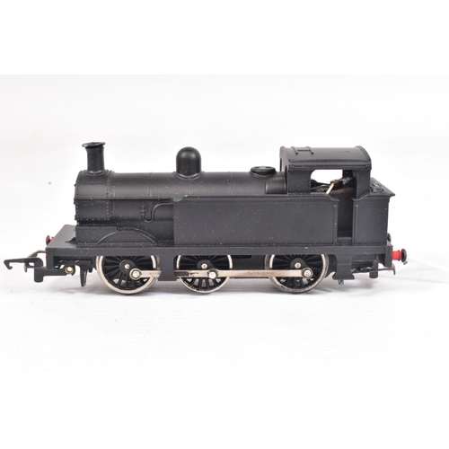 56 - THREE BOXED WRENN OO GAUGE CLASS R1 TANK LOCOMOTIVES, No.1127, S.R. green livery (W2207), renumbered... 