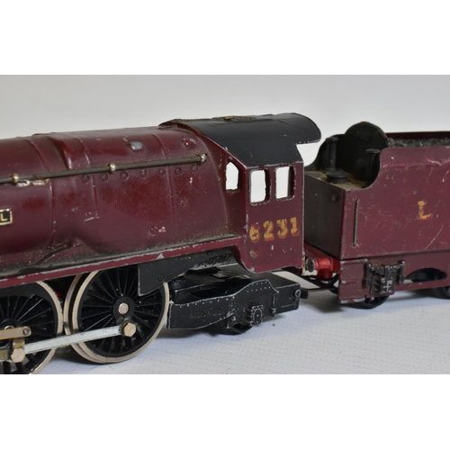 57 - TWO BOXED HORNBY DUBLO DUCHESS CLASS LOCOMOTIVES, 'Duchess of Atholl' No.6231, L.M.S. maroon livery ... 