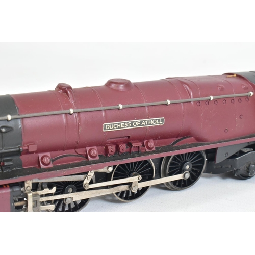 57 - TWO BOXED HORNBY DUBLO DUCHESS CLASS LOCOMOTIVES, 'Duchess of Atholl' No.6231, L.M.S. maroon livery ... 