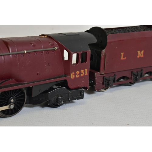 57 - TWO BOXED HORNBY DUBLO DUCHESS CLASS LOCOMOTIVES, 'Duchess of Atholl' No.6231, L.M.S. maroon livery ... 