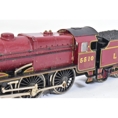 57 - TWO BOXED HORNBY DUBLO DUCHESS CLASS LOCOMOTIVES, 'Duchess of Atholl' No.6231, L.M.S. maroon livery ... 