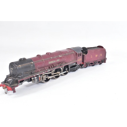 57 - TWO BOXED HORNBY DUBLO DUCHESS CLASS LOCOMOTIVES, 'Duchess of Atholl' No.6231, L.M.S. maroon livery ... 