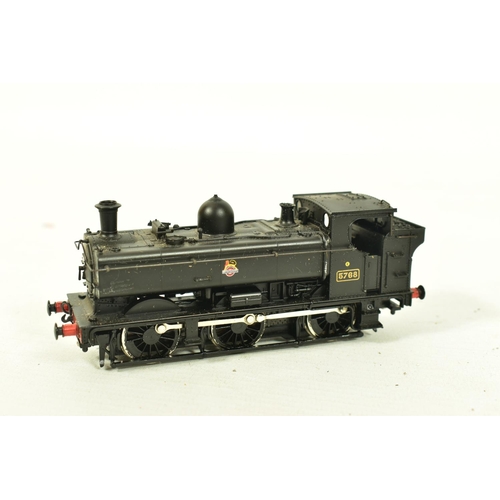 101 - FOUR BOXED MAINLINE OO GAUGE TANK LOCOMOTIVES OF G.W.R. ORIGIN, 2 x class 57XX No.5768, both in B.R.... 