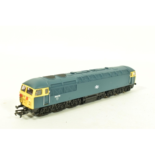 103 - THREE BOXED MAINLINE OO GAUGE LOCOMOTIVES, 2 x class 45 Peak 'The Manchester Regiment' No. 45 039 (3... 