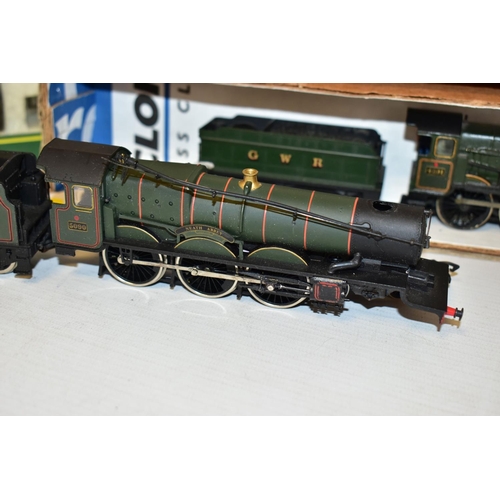 104 - FIVE BOXED OO GAUGE LOCOMOTIVES OF G.W.R. ORIGIN, Dapol County class 'County of Chester' No.1011 (D1... 