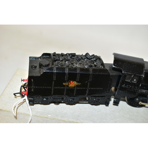 64 - A BOXED GRAHAM FARISH OO GAUGE CLASS 5MT (BLACK 5) LOCOMOTIVE, No.44753, B.R. black livery, raised c... 