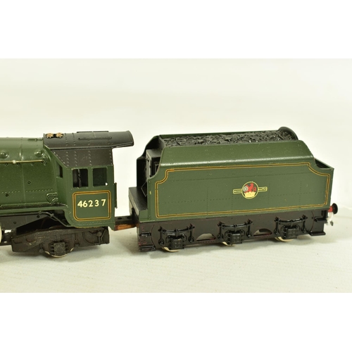 69 - THREE BOXED HORNBY RAILWAYS OO GAUGE DUCHESS CLASS LOCOMOTIVES, 'City of Liverpool' No.6247, L.M.S. ... 