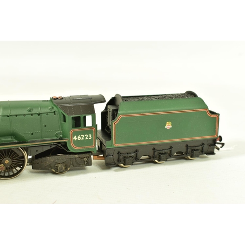 70 - THREE BOXED HORNBY RAILWAYS OO GAUGE PRINCESS AND DUCHESS CLASS LOCOMOTIVES, 'Princess Margaret Rose... 